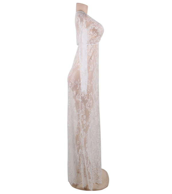 Nuisette longue à dentelle et motifs élégants – Image 4
